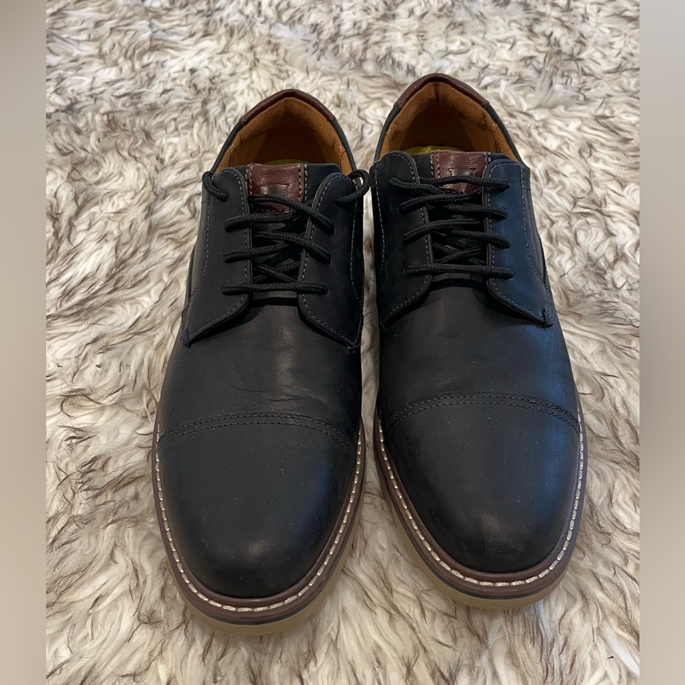 FLORSHEIM - Quality Leather Oxford Dress Shoes - Boys Black 7.5 M - Neufeld